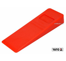 Клин для раскалывания деревьев пластиковый YATO: 205 x 72 x 30 мм, 220 г [20/40]