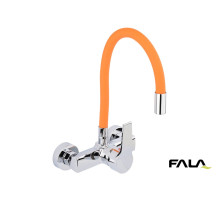 Смеситель воды настенный "FLEXIBLE" FALA с гибкой оранжевой лейкой [10]