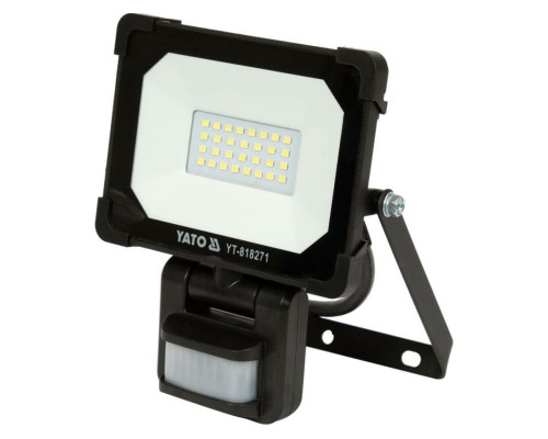 Прожектор з SMD-діодним випромінювачем і датчиком руху YATO : 20 Вт, 230 В, 1900 лм, 30 діодів [16]