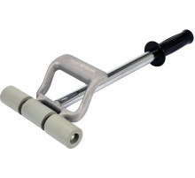 Валик прижимной резиновый YATO: Ø38 x 190 мм, стальная телескопическая ручка L= 450-690 мм [6/180]